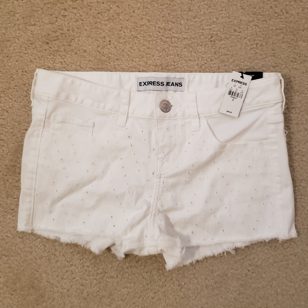 Express Shorts